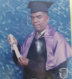 HIEREN PROFESOR DE VILLA ALT.