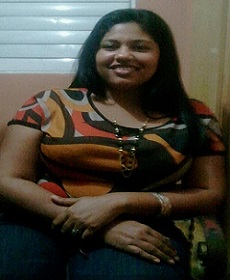 La señora Jeisa Pérez una de las personas al frente de los trabajos por la Junta de Vecinos.