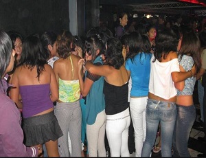 MENORES EN DISCOTECAS