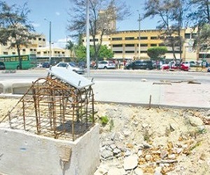 puente peatonal UNICARIBE