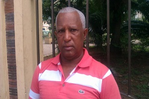 Félix Rosario Basora (Roque) propietario de la banca y víctima del robo.