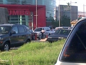 Tras el incidente se produjo un taponamiento en el lugar.