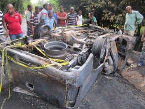 Asi quedo la camioneta Toyota Hilux conducida por el nombrado Aneudis Rodríguez Aracena  