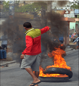 VILLA ALTAGRACIA PROTESTA