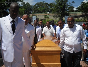 ENTIERRO DAGOBERTO BIDO