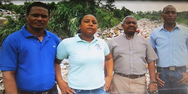 Los regidores Andrés Candelario, Keila Cruz y Melvin Meregildo del PRD, así como Fernando Sánchez del BIS.