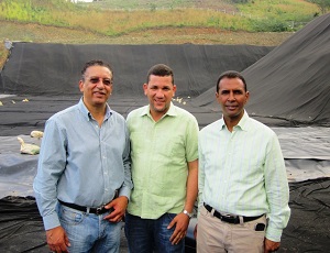 Presidente LMD, Jonny Jones, alcalde Villa Altagracia, Luís Pavolo y Domingo Contreras, Asesor Poder Ejecutivo