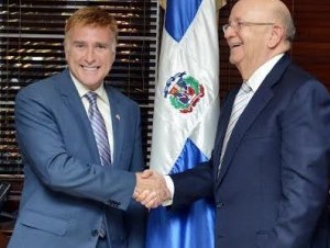 James Brewster y carlos morales troncoso