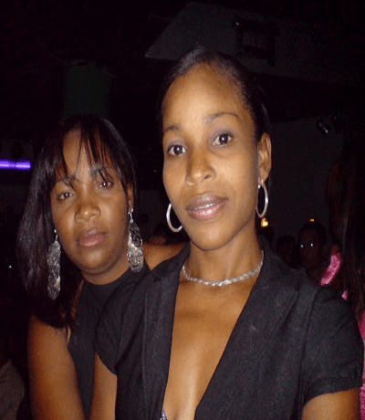 Maribel a la derecha junto a Kica en unos de sus bonches