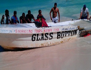 Embarcación utilizada para el viaje ilegal hacia Puerto Rico.