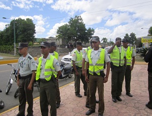 Agentes de Amet que estarán prestando servicios en Villa Altagracia.