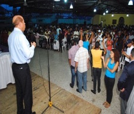 Temístocles Montás