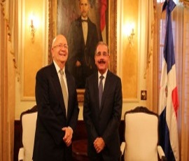 DANILO MEDINA Y CARLOS MORALES