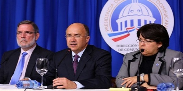 FRANCISCO DOMINGUEZ BRITO, ROXANNA REYES