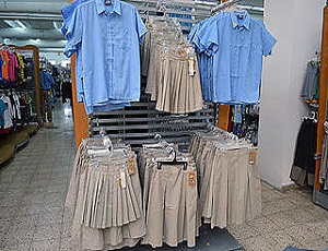 UNIFORMES ESCOLARES