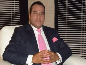 SALVADOR HOLGUIN