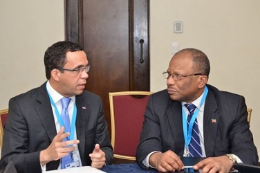 ANDRES NAVARRO Y Pierre Duly Brutus