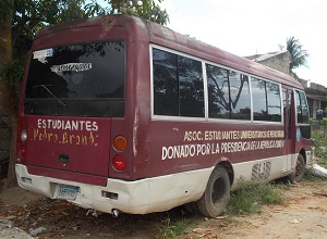 El viejo autobús de ASEUPEB