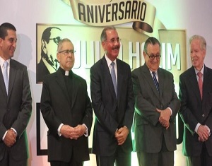 HULIO HAZIN Y DANILO MEDINA