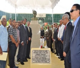 ORLANDO MARTINEZ, HOMENAJE