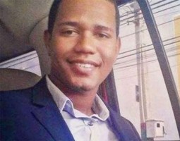 Víctor Manuel  Santos