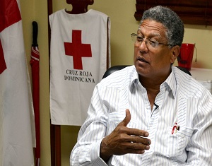 Conflicto en la Cruz Roja Dominicana por despido de mujer embara