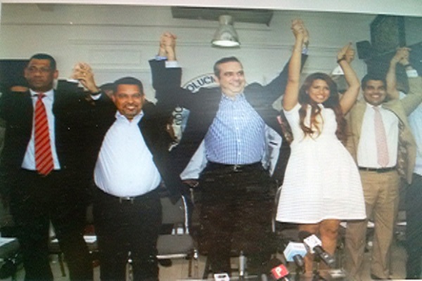 Kimberly Taveras el día que fue juramentada por el candidato presidencial Luís Abinader para ingresar al PRM