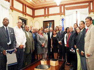 DANILO MEDINA Y EL CDP