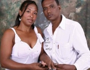 El arquitecto junto a su espopsa