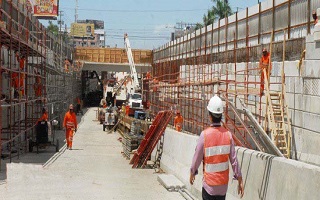 PASO DESNIVEL 27 FEB Y PRIVADA