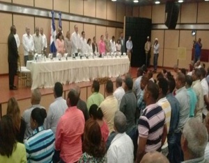 COMERCIANTES Y TRANSPORTISTA DAJABON