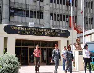 FACHADA EDIFICIO GUBERNAMENTAL JUAN PABLO DUARTE EL HUACAL