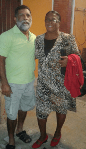 Reyna junto a su esposo Epy Damasco