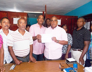 cheque barrio El paraiso