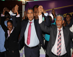 DOMINGO DE LEON Y JUAN FRIAS