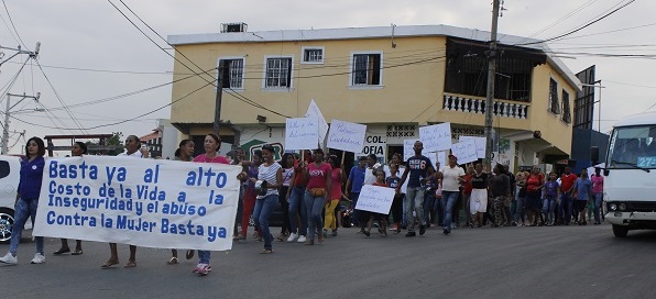 CACEROLAZO EN LOS ALCARRIZOS