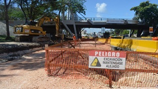 LAS AMERICAS CON CHARLES DE GAULLE