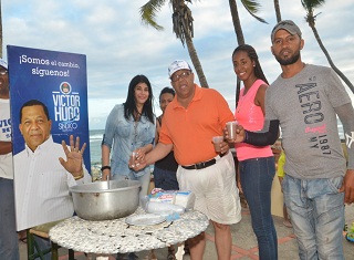 Victor Hugo Batista y Roxanna Solano