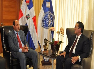 Iván Grullón Fernández