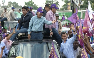 Omar junto a Danilo en Los Alcarrizos