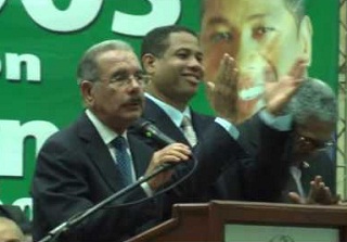 TRANJANO SANTANA Y DANILO MEDINA