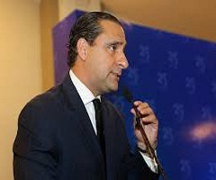 Servio Tulio Castaños