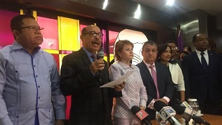 Temistocles Montás y Gustavo Sánchez