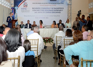 andres-navarro-y-directores-regionales-1