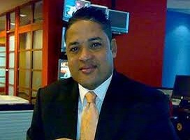 Periodista Carlos Devers