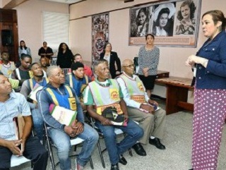 janet-camilo-y-motoconchista