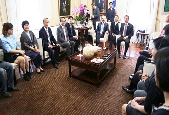 ji-zi-tan-y-danilo-medina